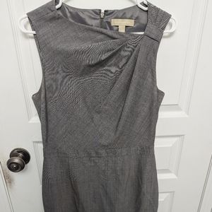 Banana Republic Women Size 8 gray dress